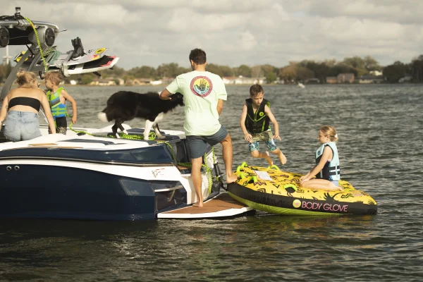 Body Glove Riverside 3-Person Yellow Waterskiing Towables - MadeInUSA - Image 8