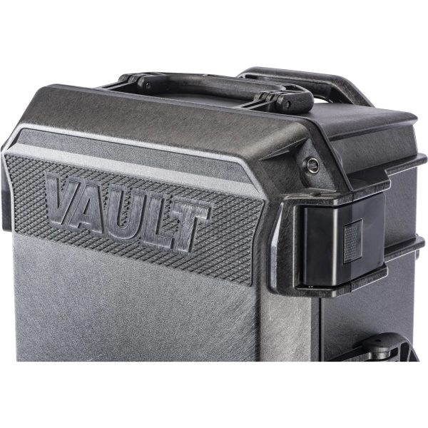 Pelican V525 Vault Rolling Case with Padded Dividers, Black - MadeInUSA - Image 4