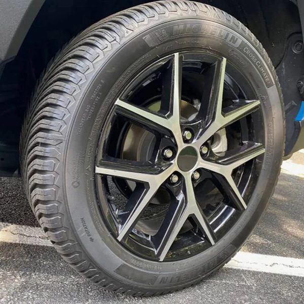 Michelin CrossClimate2 - 215/60R16 95V Tire - MadeInUSA - Image 4