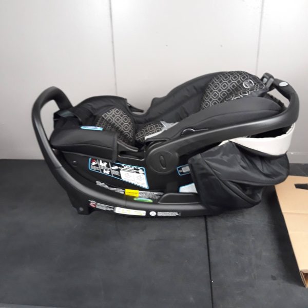 Graco - SnugRide Snugfit 35 LX Infant Car Seat Nash - MadeInUSA - Image 6
