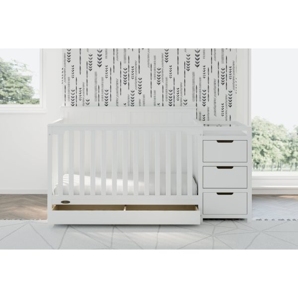 Graco Hadley 4-in-1 Convertible Crib and Changer with Drawer (White) - MadeInUSA - Image 10