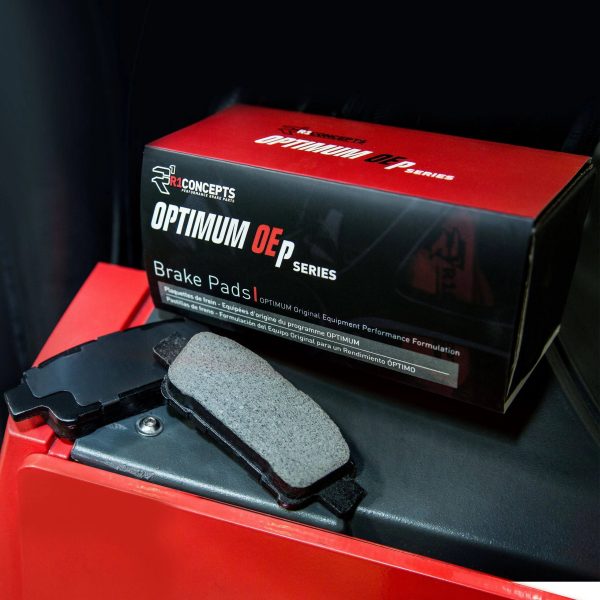 R1 Concepts Performance Brake Pads Rotors Kit WHUH1-76002 at AutoZone - MadeInUSA - Image 3
