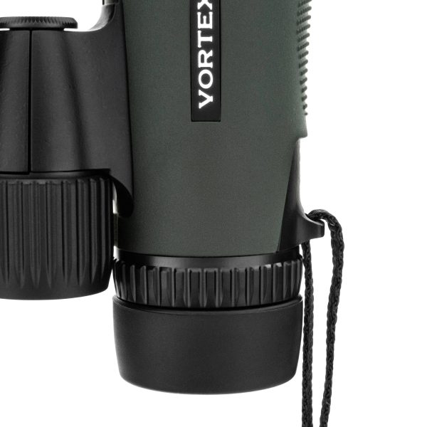 Vortex 8x42 Diamondback HD Binoculars - MadeInUSA - Image 5
