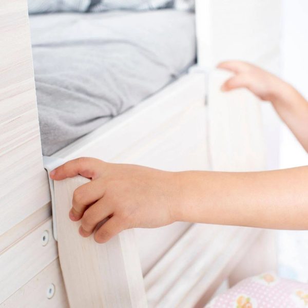 Max & Lily Modern Farmhouse Low Loft Bed, Twin Bed Frame for Kids with 1 Drawer, White Wash - MadeInUSA - Image 5