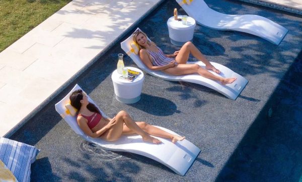 Ledge Lounger In-Pool Signature Chaise, Sandstone - MadeInUSA - Image 7