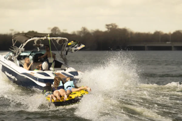 Body Glove Riverside 3-Person Yellow Waterskiing Towables - MadeInUSA - Image 11