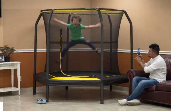 JumpKing 7.5-Foot Trampoline, with Enclosure, Black/Yellow - MadeInUSA - Image 2